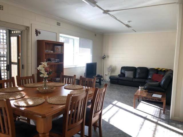 Batemans Bay Holiday Park & Hostel Zewnętrze zdjęcie