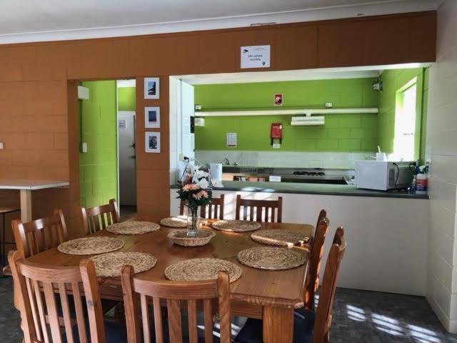 Batemans Bay Holiday Park & Hostel Zewnętrze zdjęcie